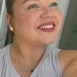 Jasmine Valdivia